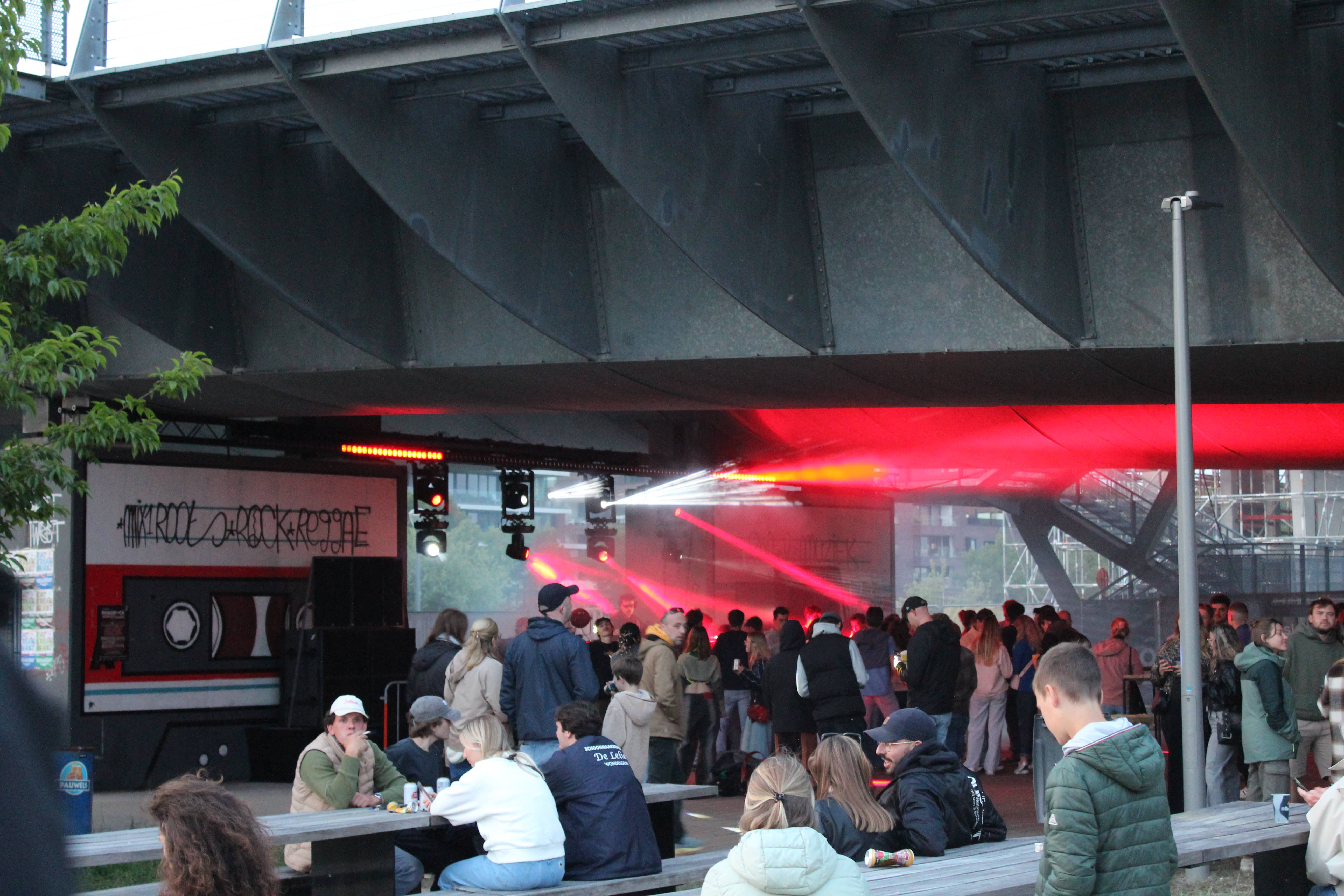 Dansvloer met retro verlichting